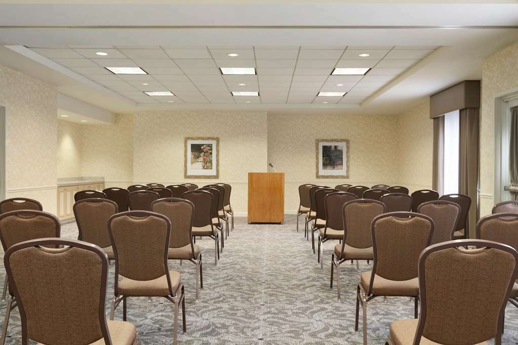 Hilton Garden Inn Gilroy Facilități foto